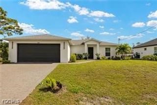3205 Jacaranda PKWY E, Cape Coral, FL 33909
