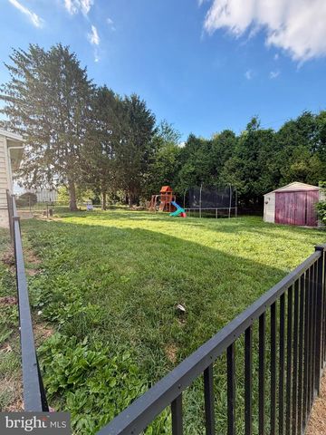 4803 OAK PY, Reading, PA 19606
