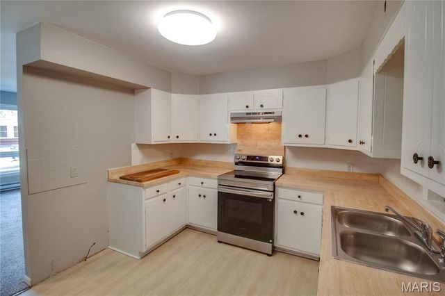 302 Harrison Street, Jerseyville, IL 62052