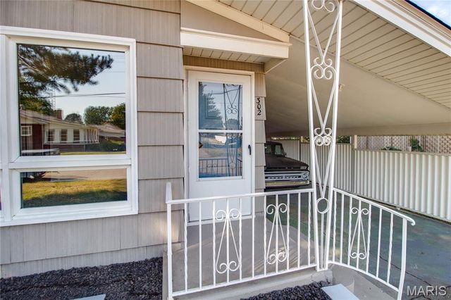 302 Harrison Street, Jerseyville, IL 62052