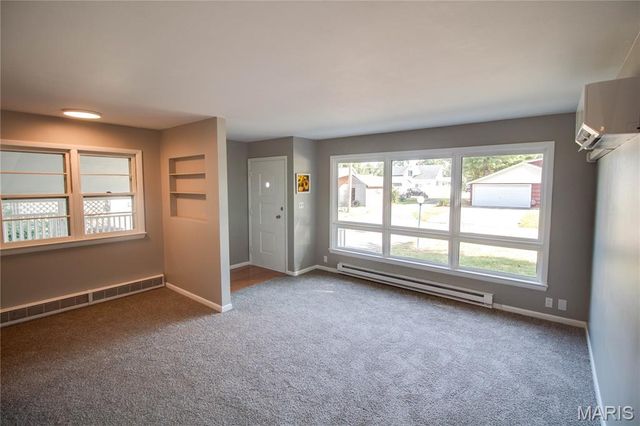 302 Harrison Street, Jerseyville, IL 62052