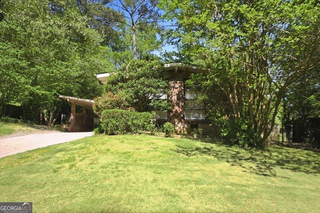 2432 Woodacres Road NE, Atlanta, GA 30345