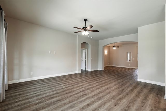 817 Edinburgh Drive, Anna, TX 75409