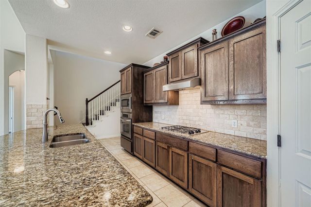212 Great Circle CV, Austin, TX 78717