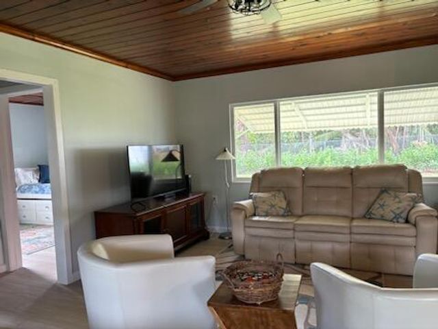 4404 SE Mulford Lane, Stuart, FL 34997