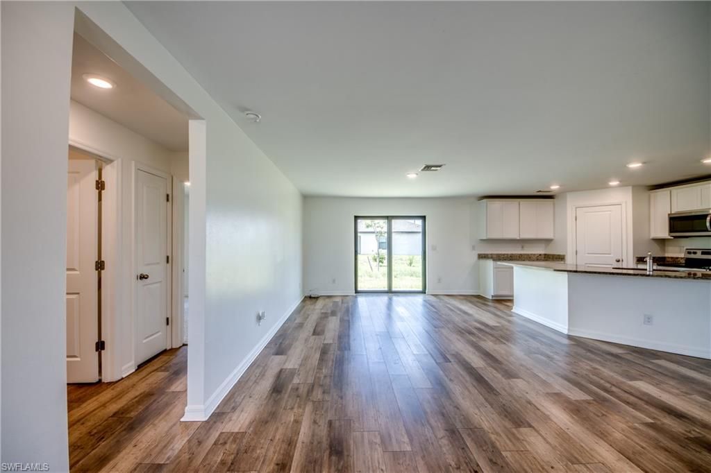 861 Winwood CIR, FORT MYERS, FL 33913 — photo 2