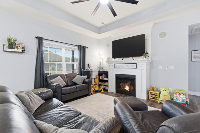 544 Fox Creek Road, Rogersville, MO 65742