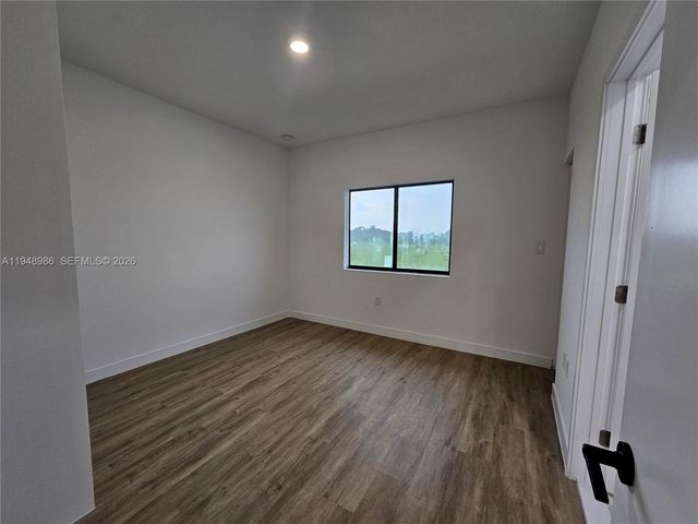 215 NW 13th Pl 0, Florida City, FL 33034