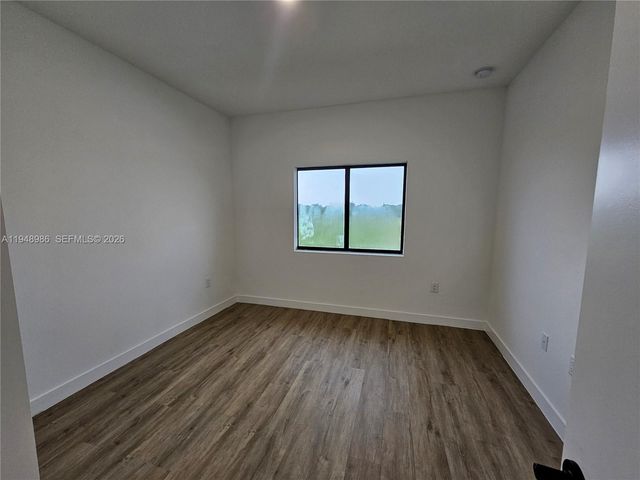 215 NW 13th Pl 0, Florida City, FL 33034