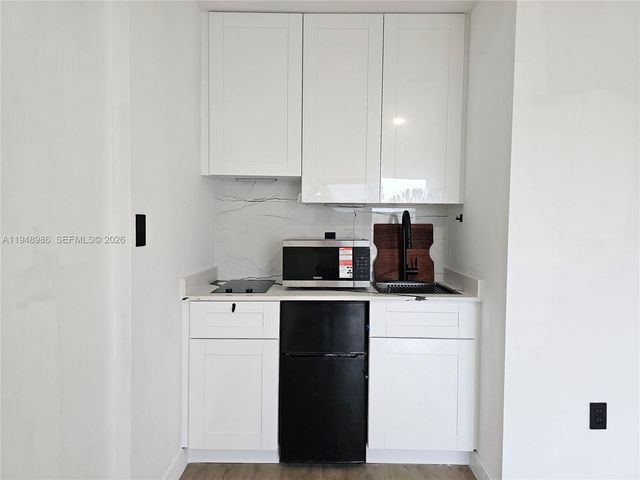 215 NW 13th Pl 0, Florida City, FL 33034