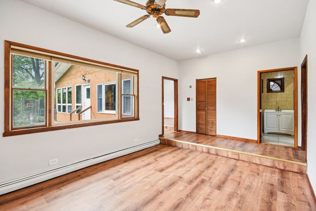 11647 S Tripp Avenue, Alsip, IL 60803