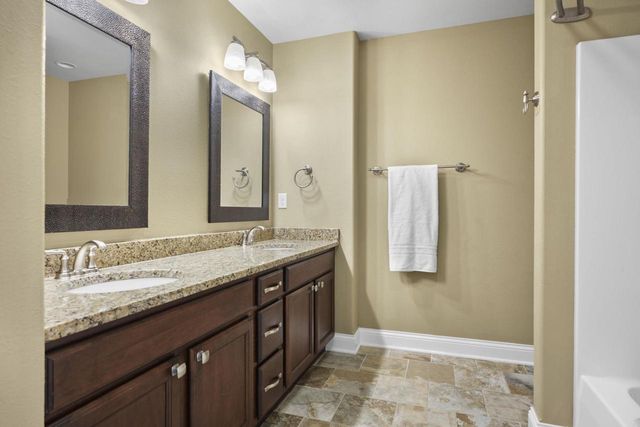 13 Arboredge Way, Fitchburg, WI 53711