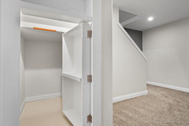 13 Arboredge Way, Fitchburg, WI 53711