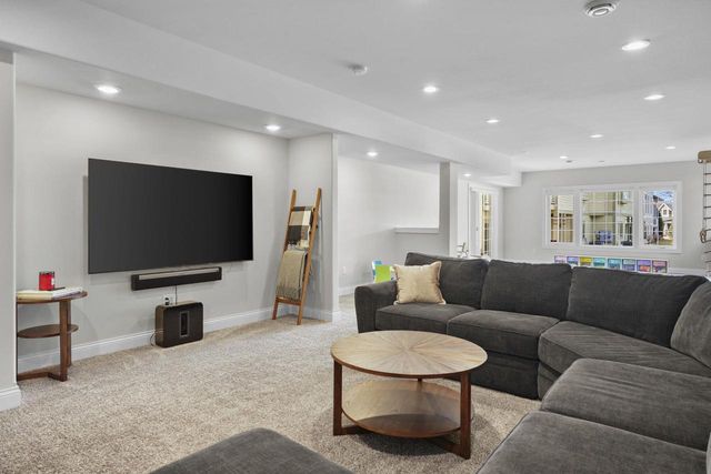 13 Arboredge Way, Fitchburg, WI 53711