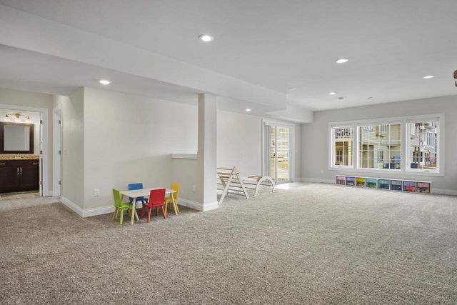 13 Arboredge Way, Fitchburg, WI 53711