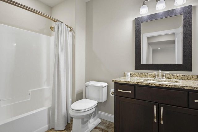 13 Arboredge Way, Fitchburg, WI 53711