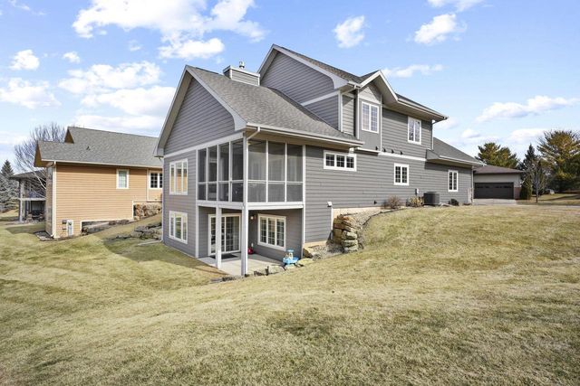 13 Arboredge Way, Fitchburg, WI 53711