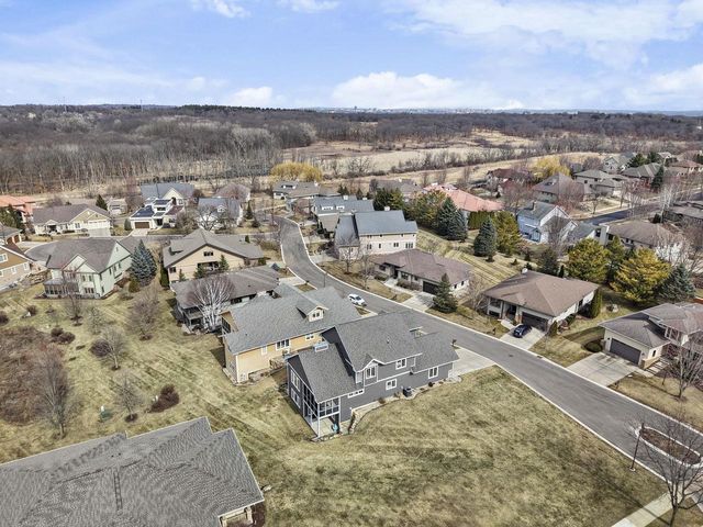 13 Arboredge Way, Fitchburg, WI 53711