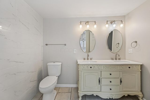 61 Eaton Street, Delaware, OH 43015