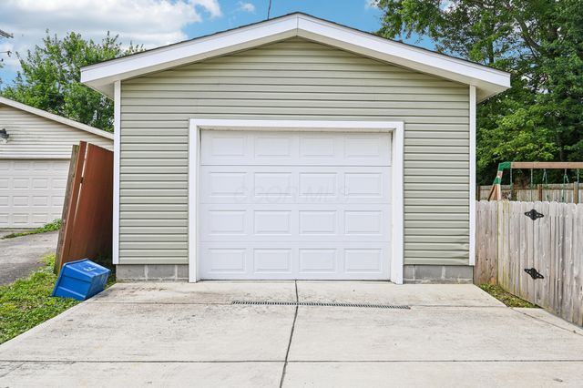 61 Eaton Street, Delaware, OH 43015