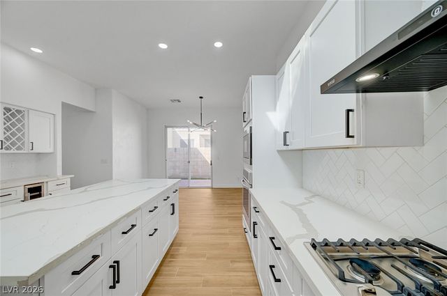 9194 Penn Station Street, Las Vegas, NV 89123