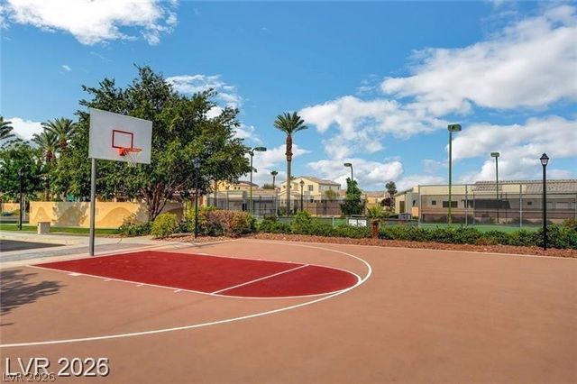 9194 Penn Station Street, Las Vegas, NV 89123