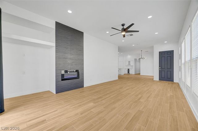 9194 Penn Station Street, Las Vegas, NV 89123