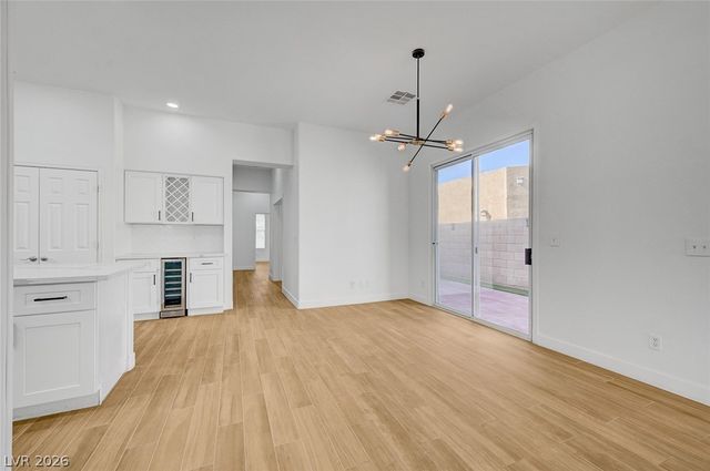 9194 Penn Station Street, Las Vegas, NV 89123