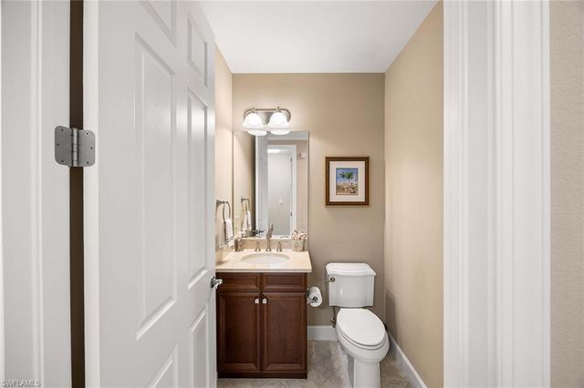 8074 Players Cove DR # 101, Naples, FL 34113