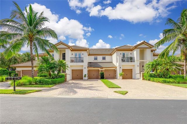 8074 Players Cove DR # 101, Naples, FL 34113