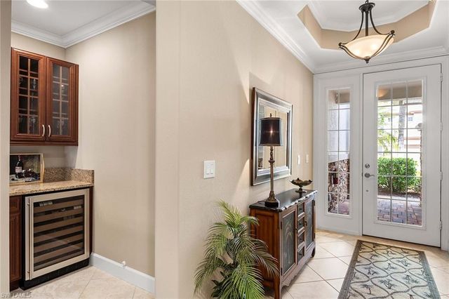 8074 Players Cove DR # 101, Naples, FL 34113