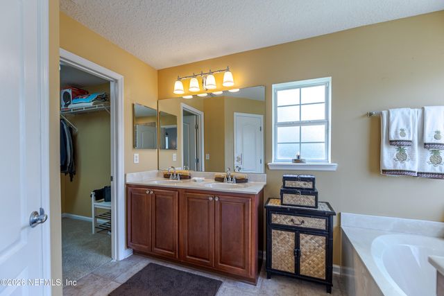 12332 BRISTOL CREEK Drive, Jacksonville, FL 32218