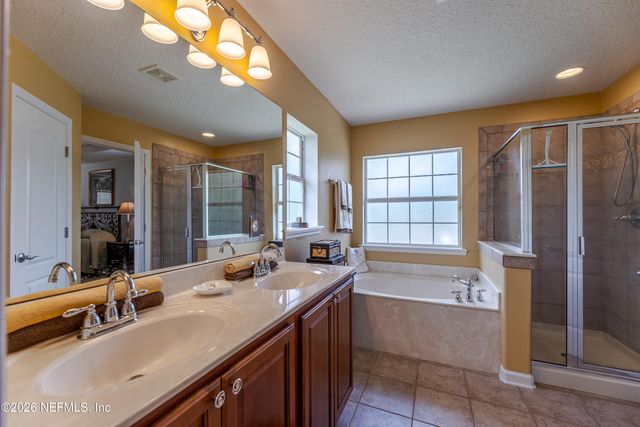 12332 BRISTOL CREEK Drive, Jacksonville, FL 32218