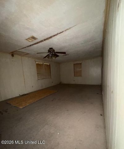 1230 Marks Avenue, Jackson, MS 39213
