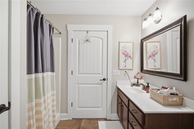 1212 West Oak Highway, Westminster, SC 29693