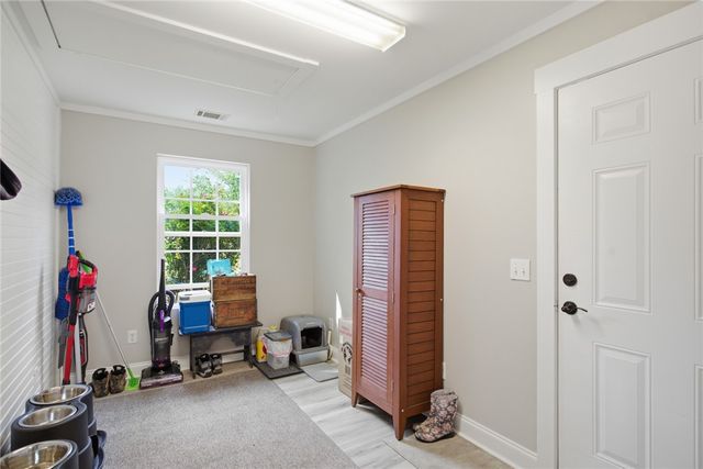 1212 West Oak Highway, Westminster, SC 29693