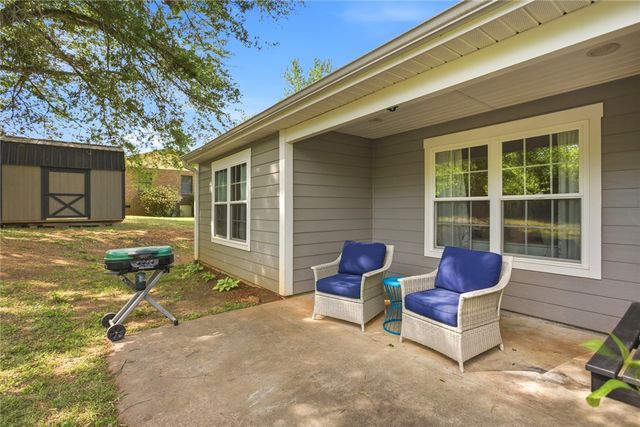 1212 West Oak Highway, Westminster, SC 29693