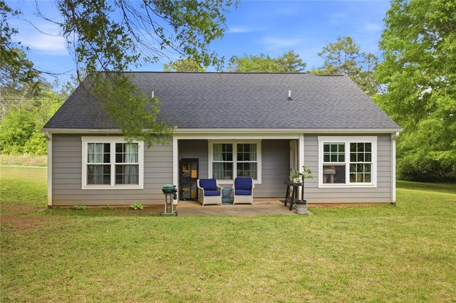 1212 West Oak Highway, Westminster, SC 29693
