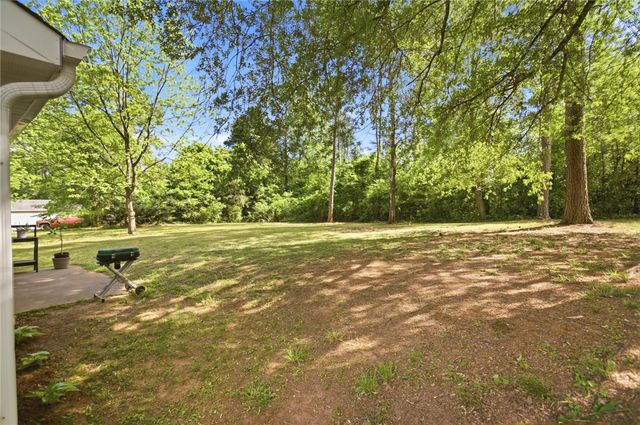 1212 West Oak Highway, Westminster, SC 29693