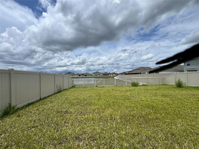 415 TALISI LOOP, St Cloud, FL 34771