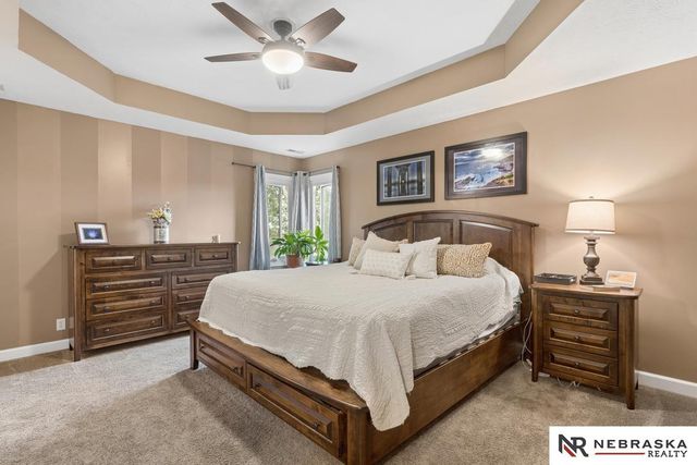 2107 Liberty Lane, Papillion, NE 68133