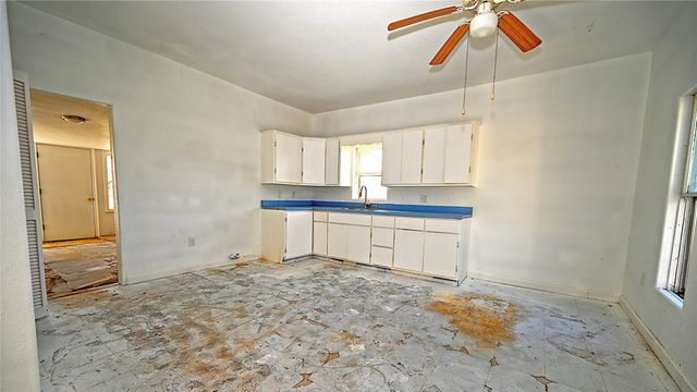 404 S Hall Street, Montague, TX 76251