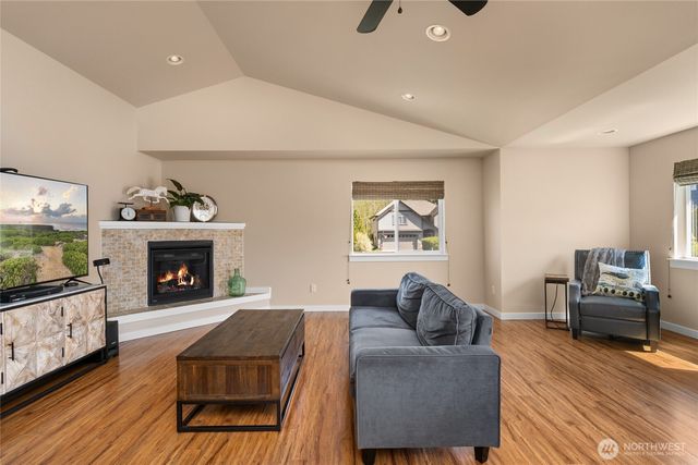 5383 Coastal Loop, Blaine, WA 98230