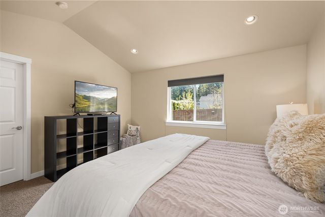 5383 Coastal Loop, Blaine, WA 98230