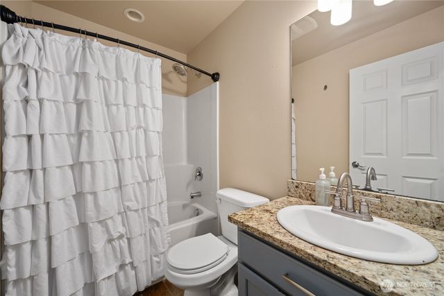 5383 Coastal Loop, Blaine, WA 98230