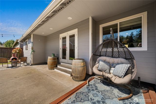 5383 Coastal Loop, Blaine, WA 98230