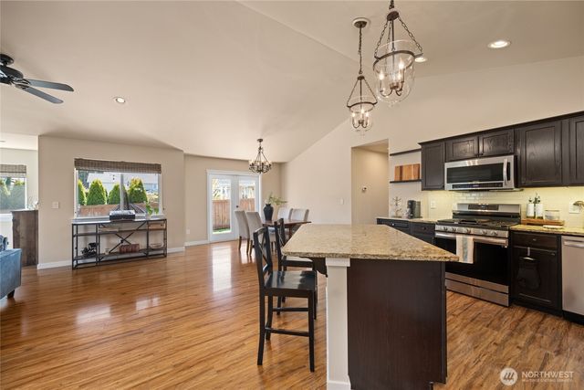 5383 Coastal Loop, Blaine, WA 98230