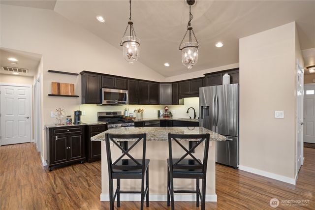 5383 Coastal Loop, Blaine, WA 98230