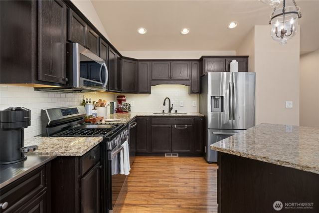 5383 Coastal Loop, Blaine, WA 98230