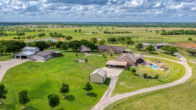 303 Private Road 3365, Boyd, TX 76023